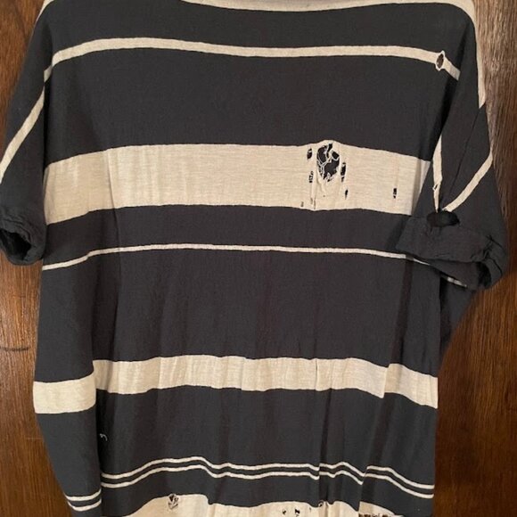 All Saints destructed tee - Picture 6 of 7